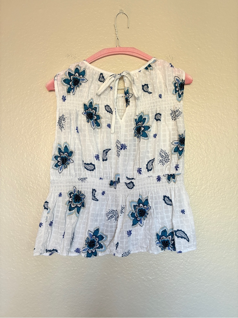 Unbranded Cotton-Blend White Sleeveless Peplum Top with Blue Floral Print Boho - Picture 3 of 7